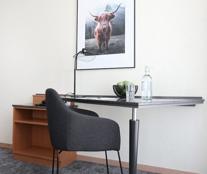 Номер Economy, Engel Liestal   Business & Lifestyle