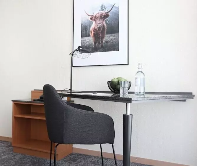 エコノミールーム, Engel Liestal   Business & Lifestyle