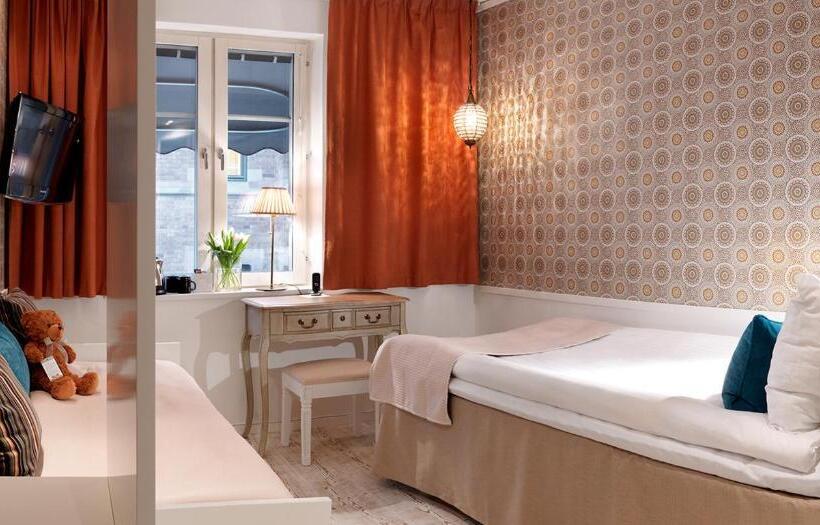 חדר סטנדרט יחיד, Freys