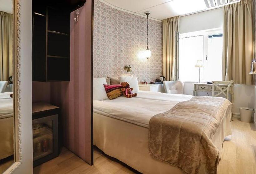 חדר סטנדרט, Freys