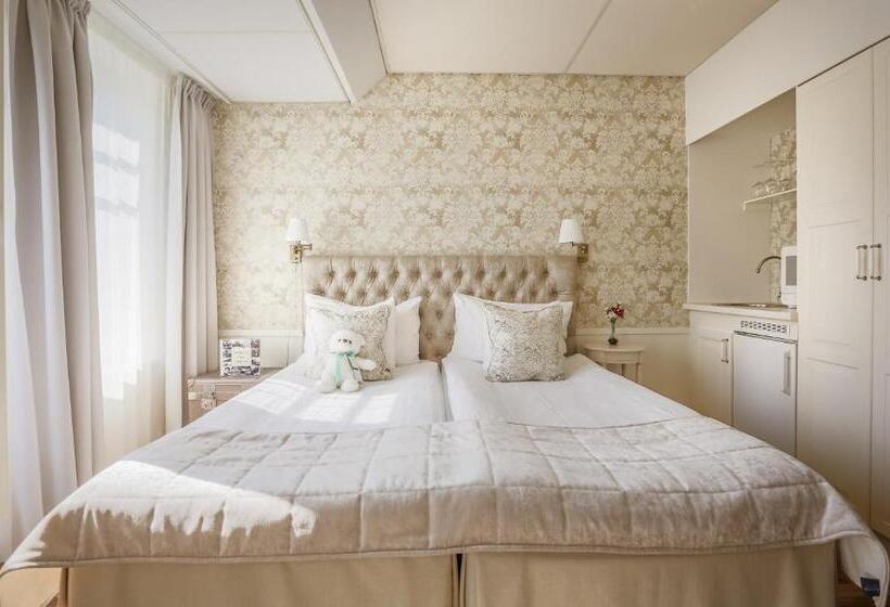 חדר סופריור עם מרפסת, Freys