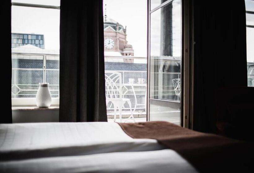 חדר סופריור עם מרפסת, Freys