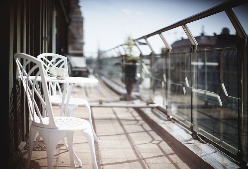 חדר סופריור עם מרפסת, Freys