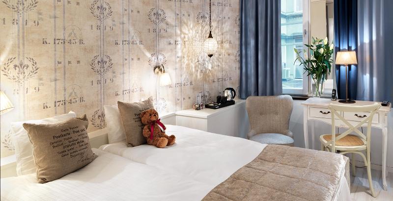 חדר סטנדרט, Freys