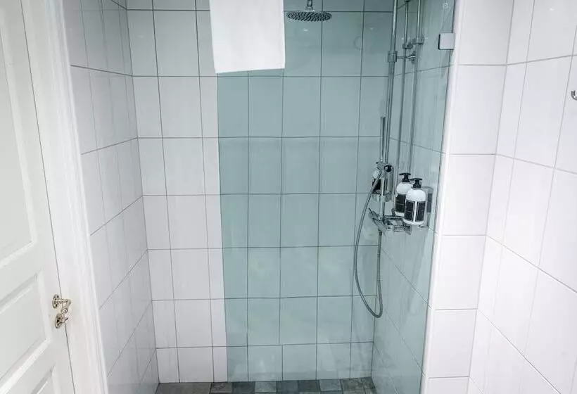 Classic Yhden Hengen Huone, Varbergs Stadshotell & Asia Spa