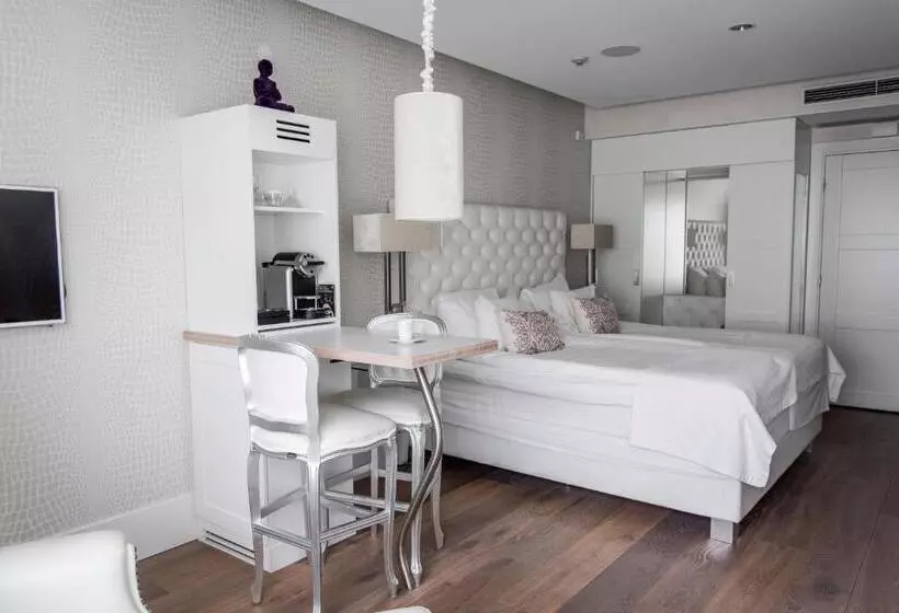 Deluxe-huone, Varbergs Stadshotell & Asia Spa