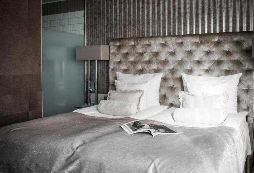 高级大房间, Varbergs Stadshotell & Asia Spa