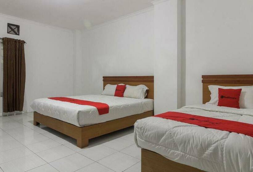 ファミリールーム, Reddoorz Syariah @ Cipanas