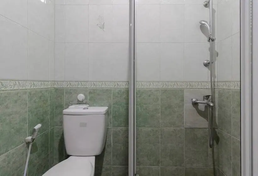 Habitación Estándar, Reddoorz Syariah @ Cipanas