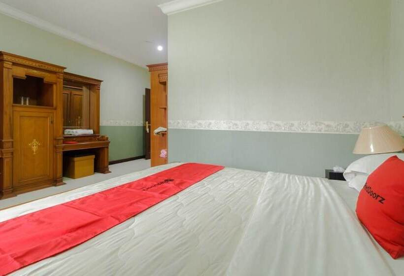 豪华房间, Reddoorz Syariah @ Cipanas