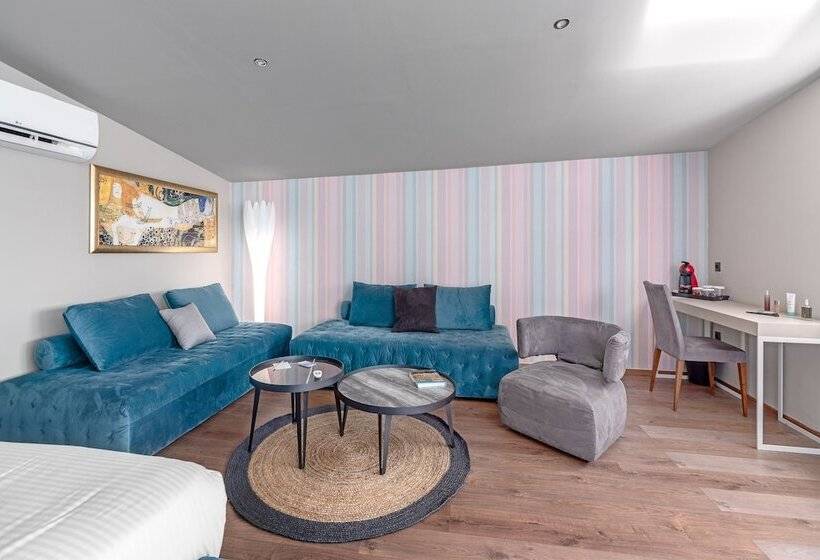 可观景的套房, Aeolos Luxury Suites