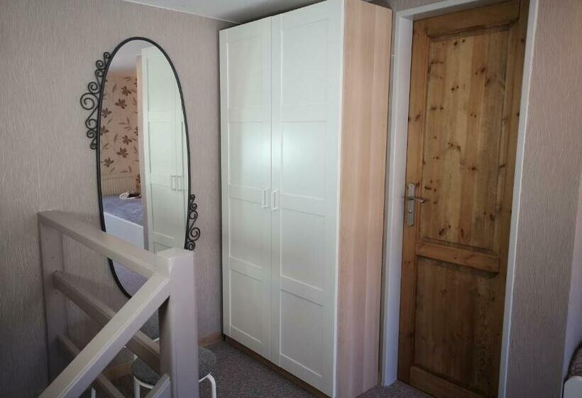 Семейный Номер, Penzion Bílá Voda