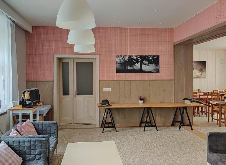 Семейный Номер Вид на Сад, Penzion Bílá Voda