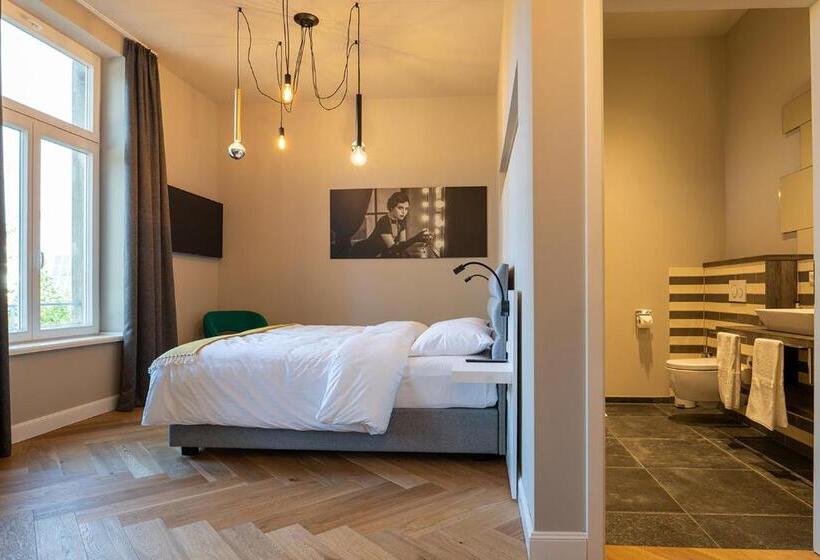 豪华套房, Villa Glanzstoff