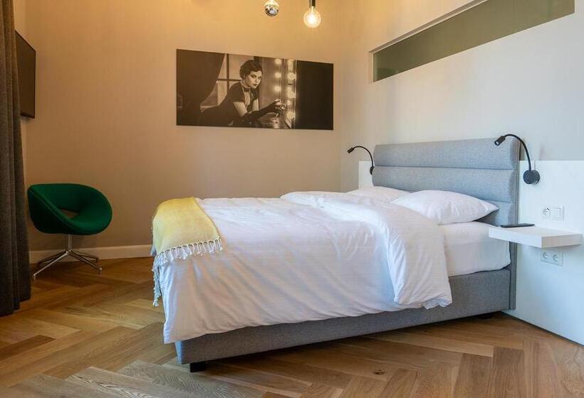 豪华套房, Villa Glanzstoff