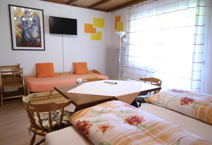 マウンテンビューファミリールーム, Pension Altvogtshof