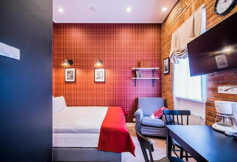 Студия Классика, Revelton Studios Karlovy Vary