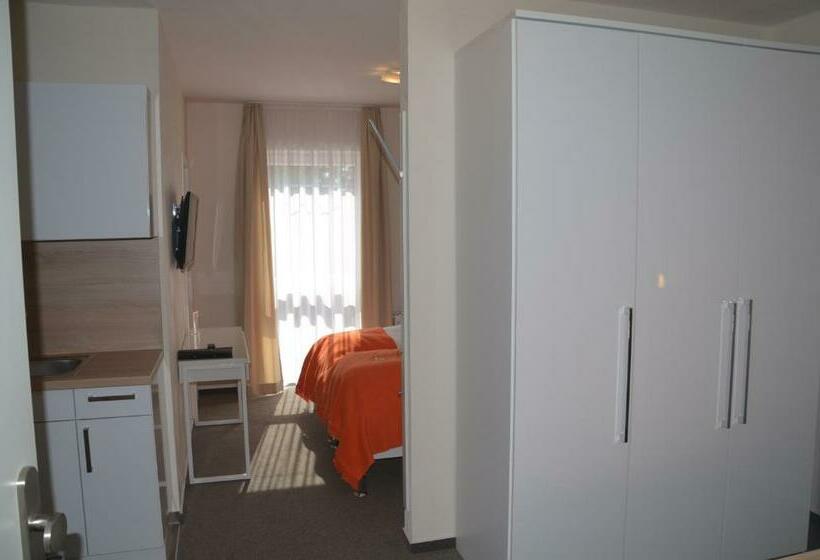 غرفة قياسية, Weyher Apart