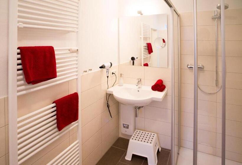 غرفة قياسية, Weyher Apart