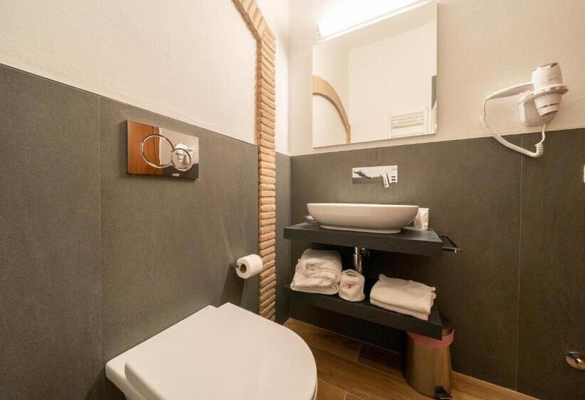 Pokój Superior Trzyosobowy, Affittacamere Valentina