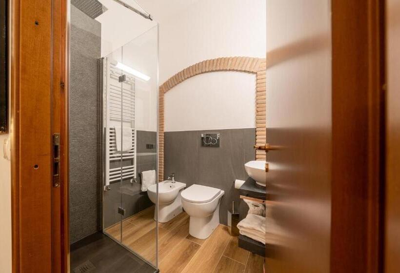 Pokój Superior Trzyosobowy, Affittacamere Valentina