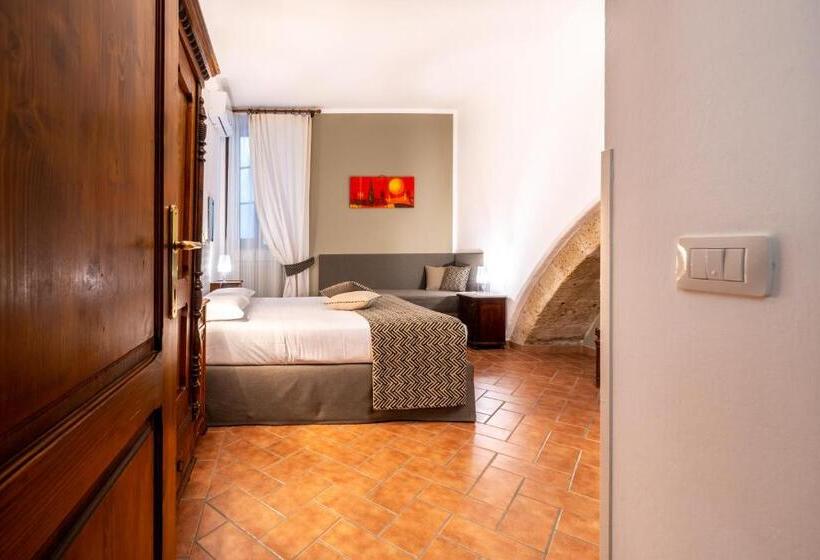 Pokój Superior Trzyosobowy, Affittacamere Valentina