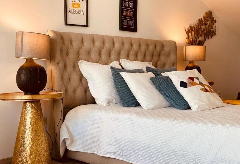 סוויטה, Casa Relogio De Sol