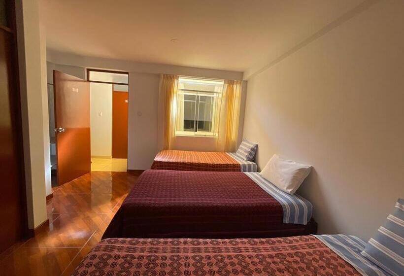 اتاق استاندارد سه نفره, Hostal Sotillo