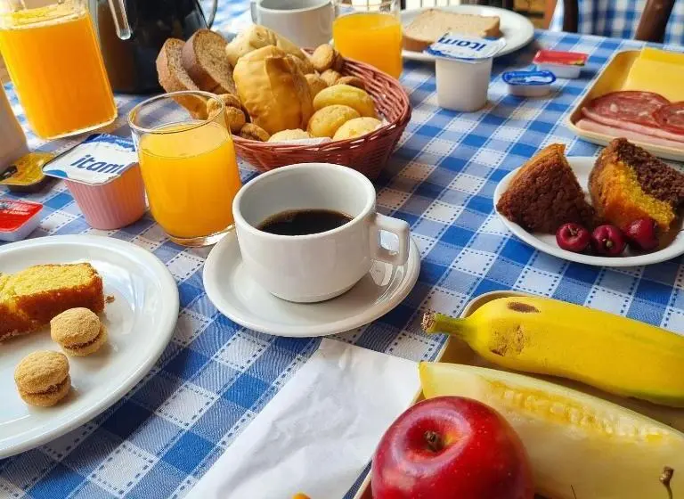 景色の見えるスイートルーム, Barroco Mineiro