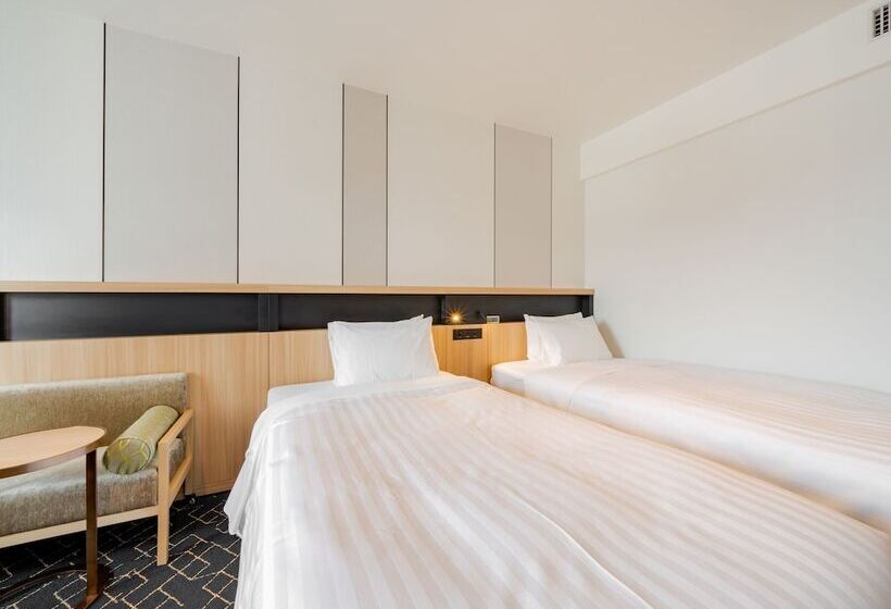 Basic-huone, Keio Prelia Hotel Sapporo