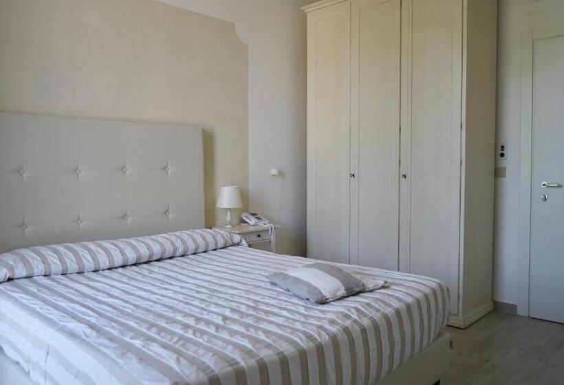 스탠다드 룸, La Primula