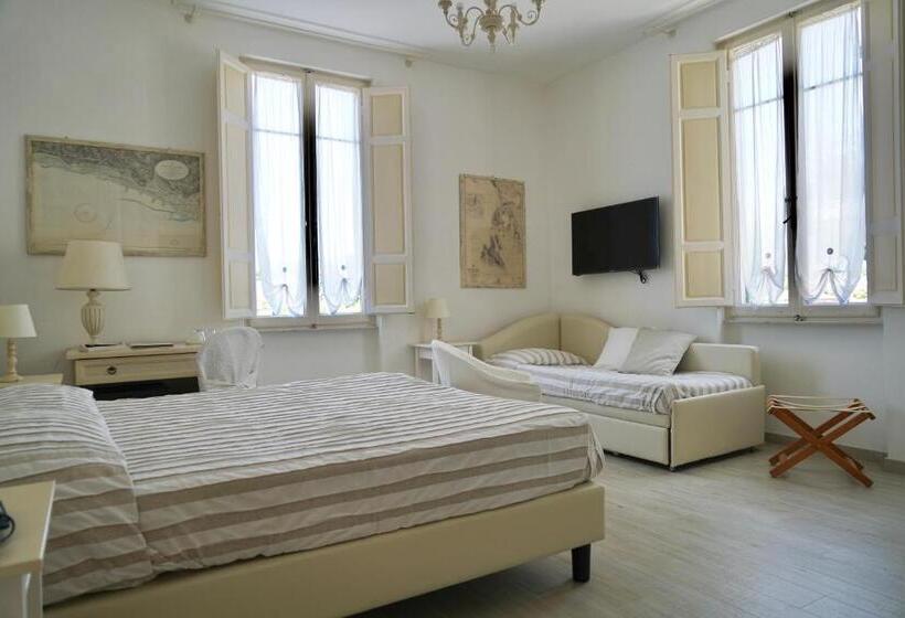 스탠다드 트리플 룸, La Primula