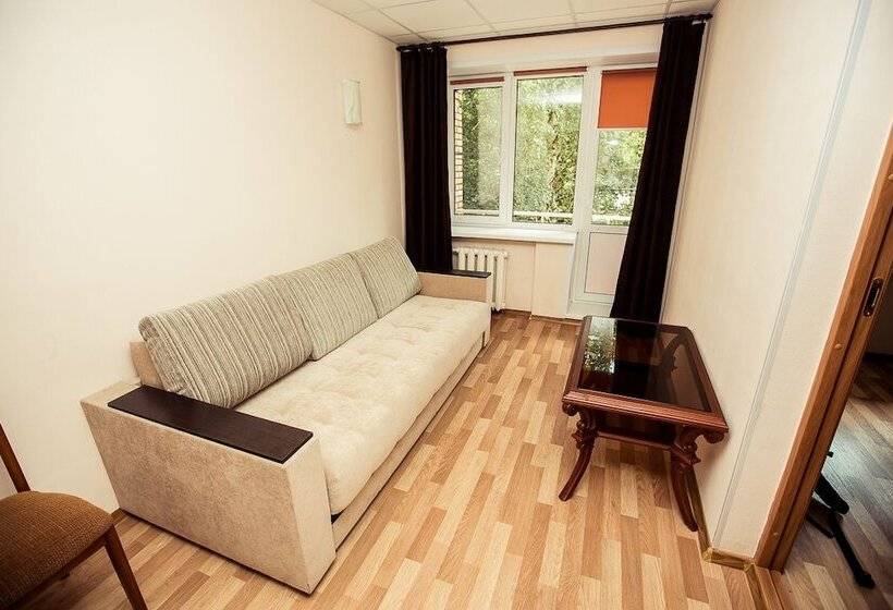 חדר סטנדרט, Lastochka