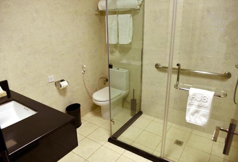 اتاق لوکس, The Hub