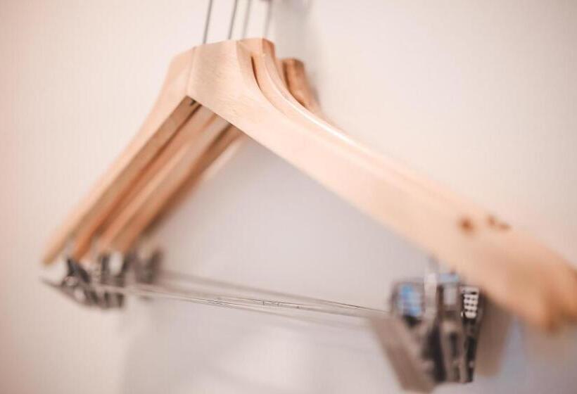 اتاق سوپریور سه تخته, Trip Inn Near Airport Or City Center