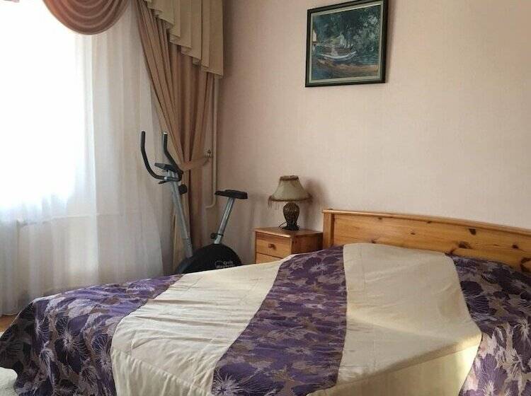 Habitación Familiar, Vereschaginskiy Guest House