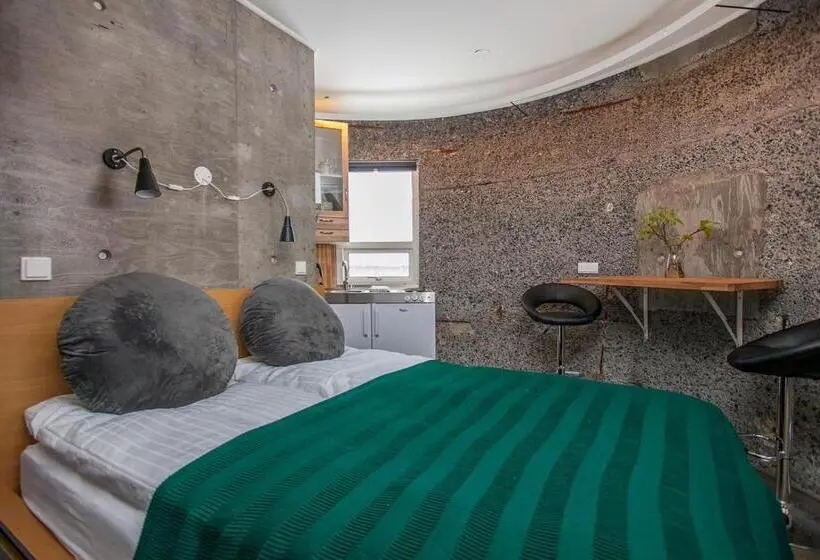 اتاق استاندارد, Klettar Tower Iceland