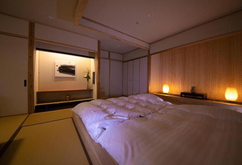 غرفة سوبيريور, Oyado Den Rikyu