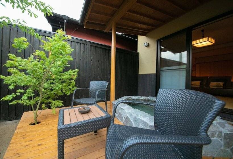 غرفة سوبيريور, Oyado Den Rikyu