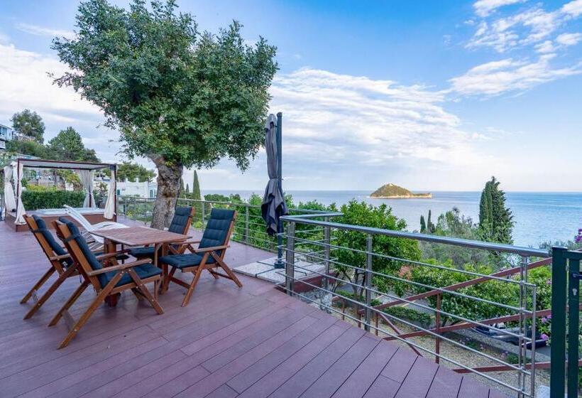 Deniz Manzaları 1 Yatak odalı Villa, Baba Residences