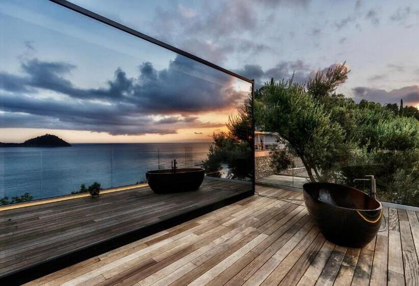 Deluxe Suite Sea View, Baba Residences