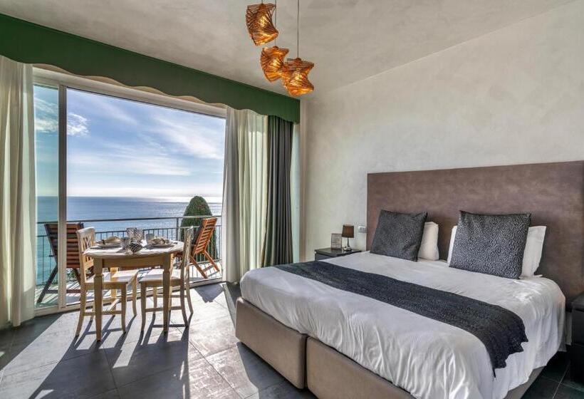 Deniz Manzaralı Balkonlu Standart Stüdyo, Baba Residences