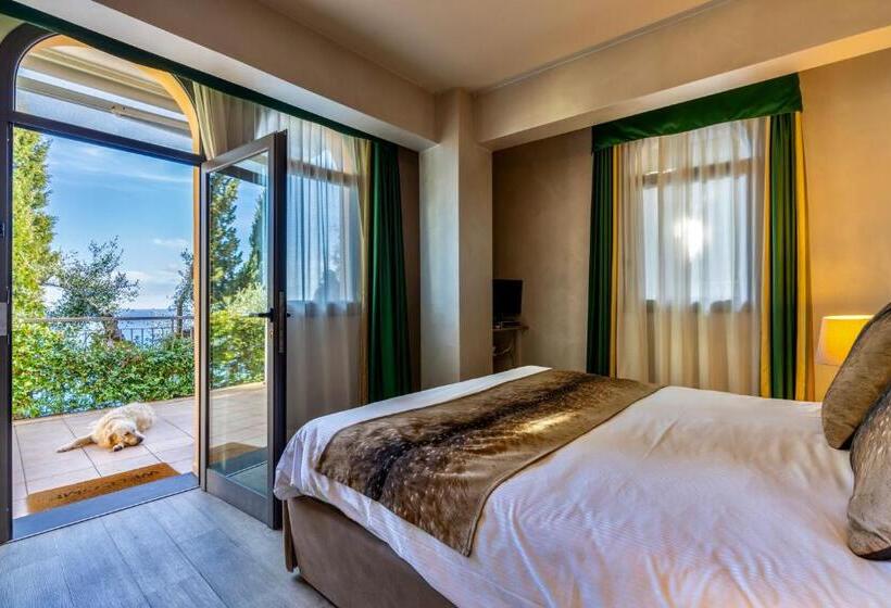 Teraslı Standart Stüdyo, Baba Residences