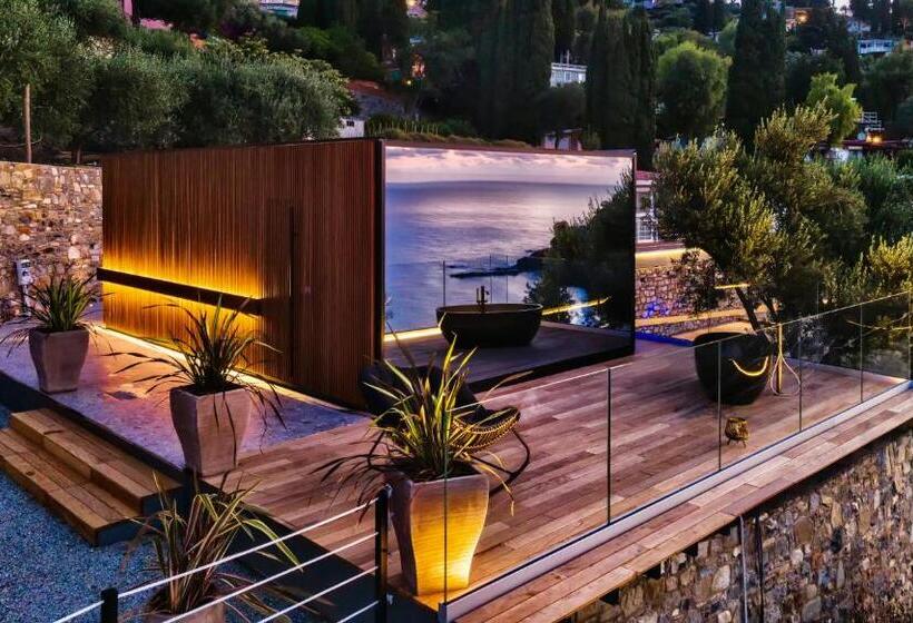 Deluxe Suite Sea View, Baba Residences