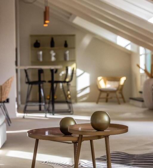 1 Bedroom Penthouse Apartment, Baba Residences