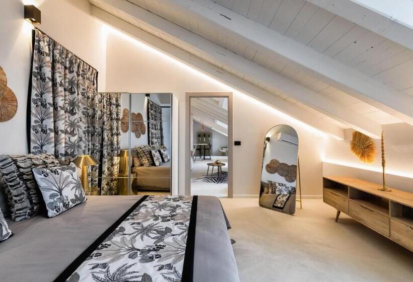 1 Bedroom Penthouse Apartment, Baba Residences