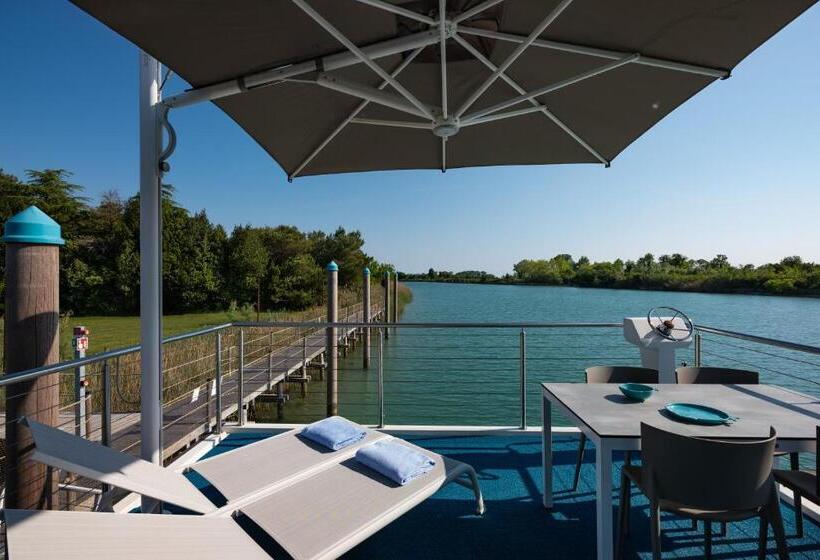Номер Стандарт Вид на Реку, Marina Azzurra Resort