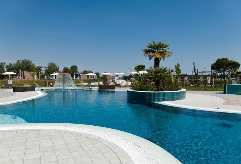 Номер Стандарт Вид на Реку, Marina Azzurra Resort