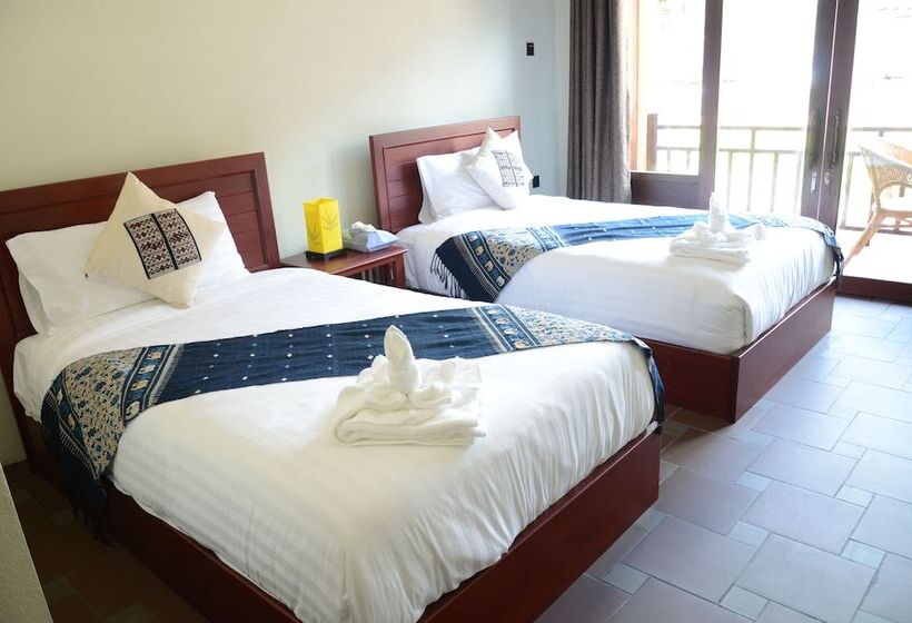 디럭스 룸, Saksiri Riverside Boutique