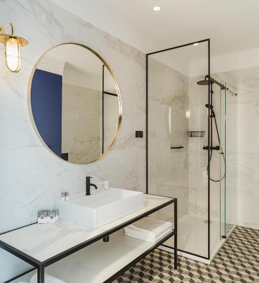 דירת חדר, No.4 Residence